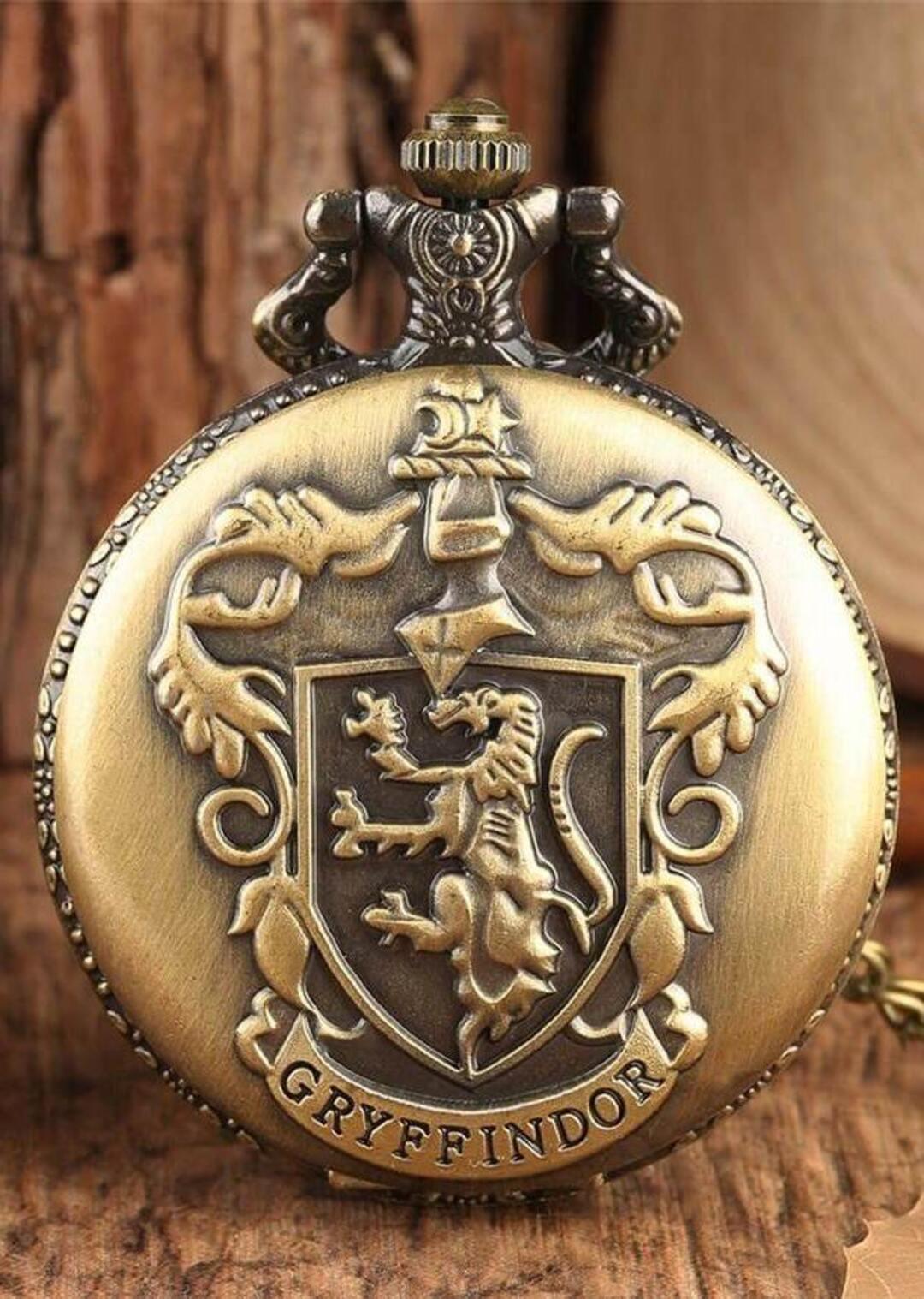 Gryffindor pocket watch hotsell